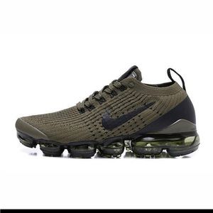 Nike Air VaporMax Flyknit 3 Women's Running Shoes size 8.5